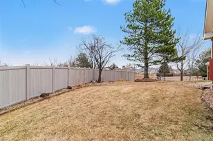9657 W Peakview Dr, Littleton, CO 80123 - Photo 35