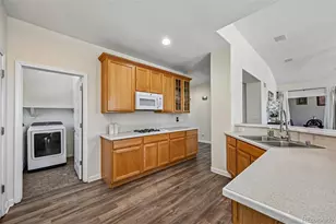 247 N Coolidge Way, Aurora, CO 80018 - Photo 15