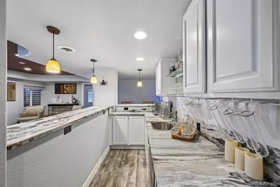 247 N Coolidge Way, Aurora, CO 80018 - Photo 35