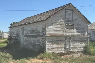 3608 SE Frontage Rd, Johnstown, CO 80534 - Photo 11