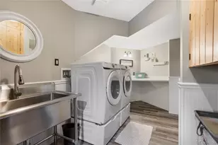 29551 Chestnut Dr, Evergreen, CO 80439 - Photo 31