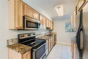 2241 Ironton St, Aurora, CO 80010 - Photo 11