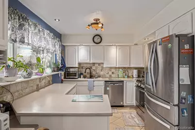 4233 E Maplewood Way, Centennial, CO 80121 - Photo 11