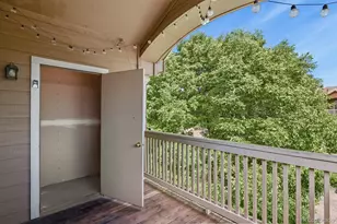 1651 W Canal Cir, Littleton, CO 80120 - Photo 15