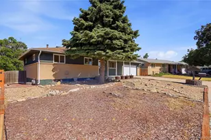 614 S Worchester St, Aurora, CO 80012 - Photo 3