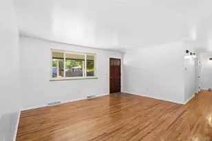 614 S Worchester St, Aurora, CO 80012 - Photo 9