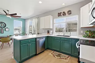 5548 Killarney Ct, Denver, CO 80249 - Photo 19