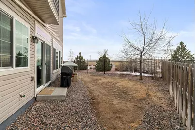 26216 E Byers Place, Aurora, CO 80018 - Photo 19