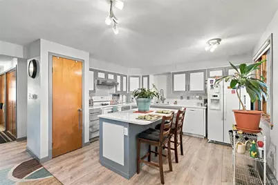 2409 Emery Street, Longmont, CO 80501 - Photo 11