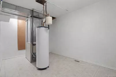 2207 S Lima Court, Aurora, CO 80014 - Photo 27