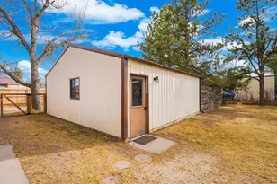 422 Comanche St, Kiowa, CO 80117 - Photo 37