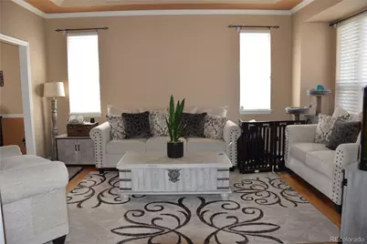 6368 S Walden Way, Aurora, CO 80016 - Photo 7