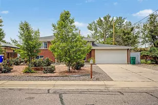 933 Newcombe St, Lakewood, CO 80215 - Photo 1