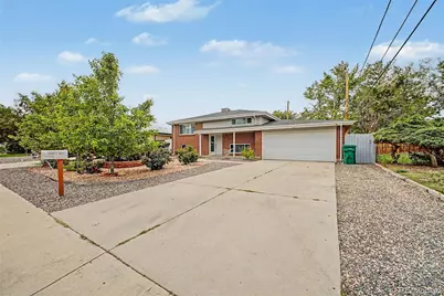933 Newcombe Street, Lakewood, CO 80215 - Photo 3