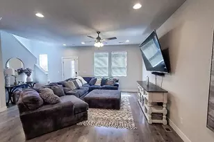 16191 E Bolling Dr, Denver, CO 80239 - Photo 3