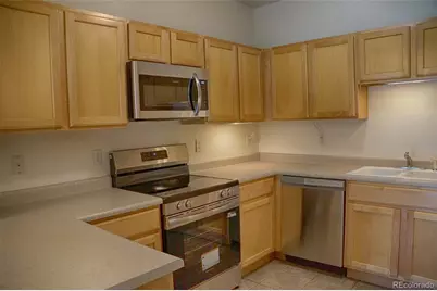 18201 E Greenwood Drive #A, Aurora, CO 80013 - Photo 7