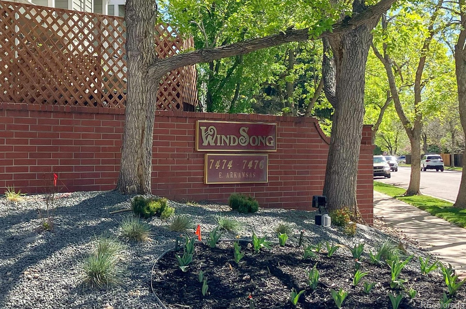 7476 Arkansas Ave, Denver CO  80231-2562 exterior