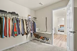 208 S Waterloo St, Aurora, CO 80018 - Photo 23