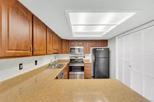 1350 S Idalia St, Aurora, CO 80017 - Photo 11