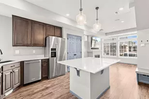 231 S Old Hammer Ct, Aurora, CO 80018 - Photo 15