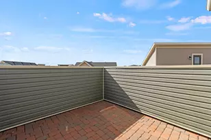 231 S Old Hammer Ct, Aurora, CO 80018 - Photo 37