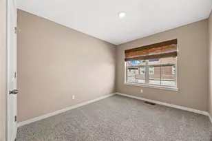 719 N Quatar St, Aurora, CO 80018 - Photo 37