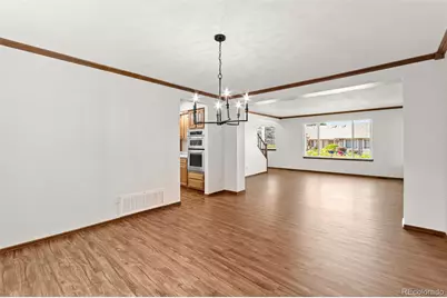 8156 W Clifton Avenue, Littleton, CO 80128 - Photo 11