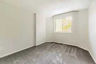 3147 S Ulster St, Denver, CO 80231 - Photo 17