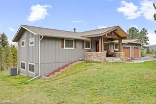 29523 Greenwood Ln, Evergreen, CO 80439 - Photo 3