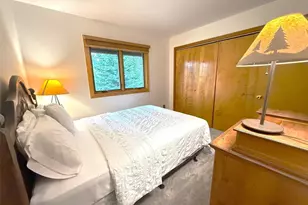 132 Burgundy Cir, Silverthorne, CO 80498 - Photo 39