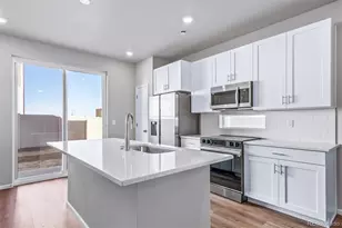 616 Wagon Wheel Wy, Bennett, CO 80102 - Photo 3