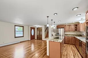12875 Hillcrest Dr, Longmont, CO 80504 - Photo 11