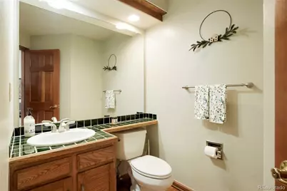 5200 S Memphis Court, Aurora, CO 80015 - Photo 9