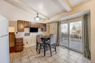 582 Revere St, Aurora, CO 80011 - Photo 9