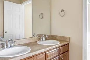 10919 Bellbrook Cir, Littleton, CO 80130 - Photo 23