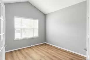 10919 Bellbrook Cir, Littleton, CO 80130 - Photo 5