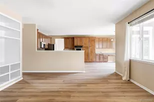10919 Bellbrook Cir, Littleton, CO 80130 - Photo 11