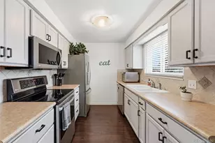 7932 S Otis Ct, Littleton, CO 80128 - Photo 5