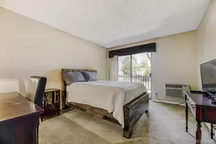 13691 E Marina Dr, Aurora, CO 80014 - Photo 7
