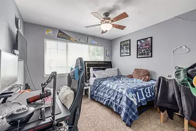 24248 E Roxbury Circle, Aurora, CO 80016 - Photo 17