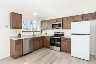 8824 W Ontario Ave, Littleton, CO 80128 - Photo 5