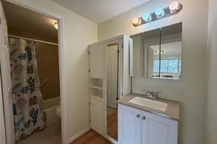 1304 S Parker Rd, Denver, CO 80231 - Photo 5