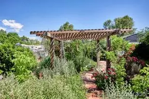 746 Stuart St, Denver, CO 80204 - Photo 3