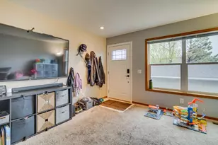 2108 Oakcrest Cir, Castle Rock, CO 80104 - Photo 7