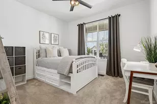 8681 S Riviera Ct, Aurora, CO 80016 - Photo 5