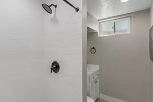 7296 Avrum Dr, Denver, CO 80221 - Photo 27