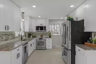 7296 Avrum Dr, Denver, CO 80221 - Photo 11