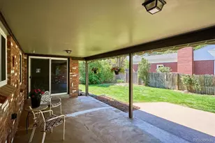 385 Oakland St, Aurora, CO 80010 - Photo 35