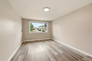1275 W 4th Ave, Broomfield, CO 80020 - Photo 11