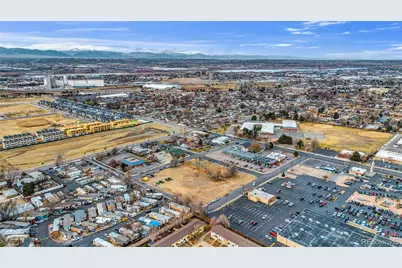 6322 Ivanhoe Street, Commerce City, CO 80022 - Photo 9